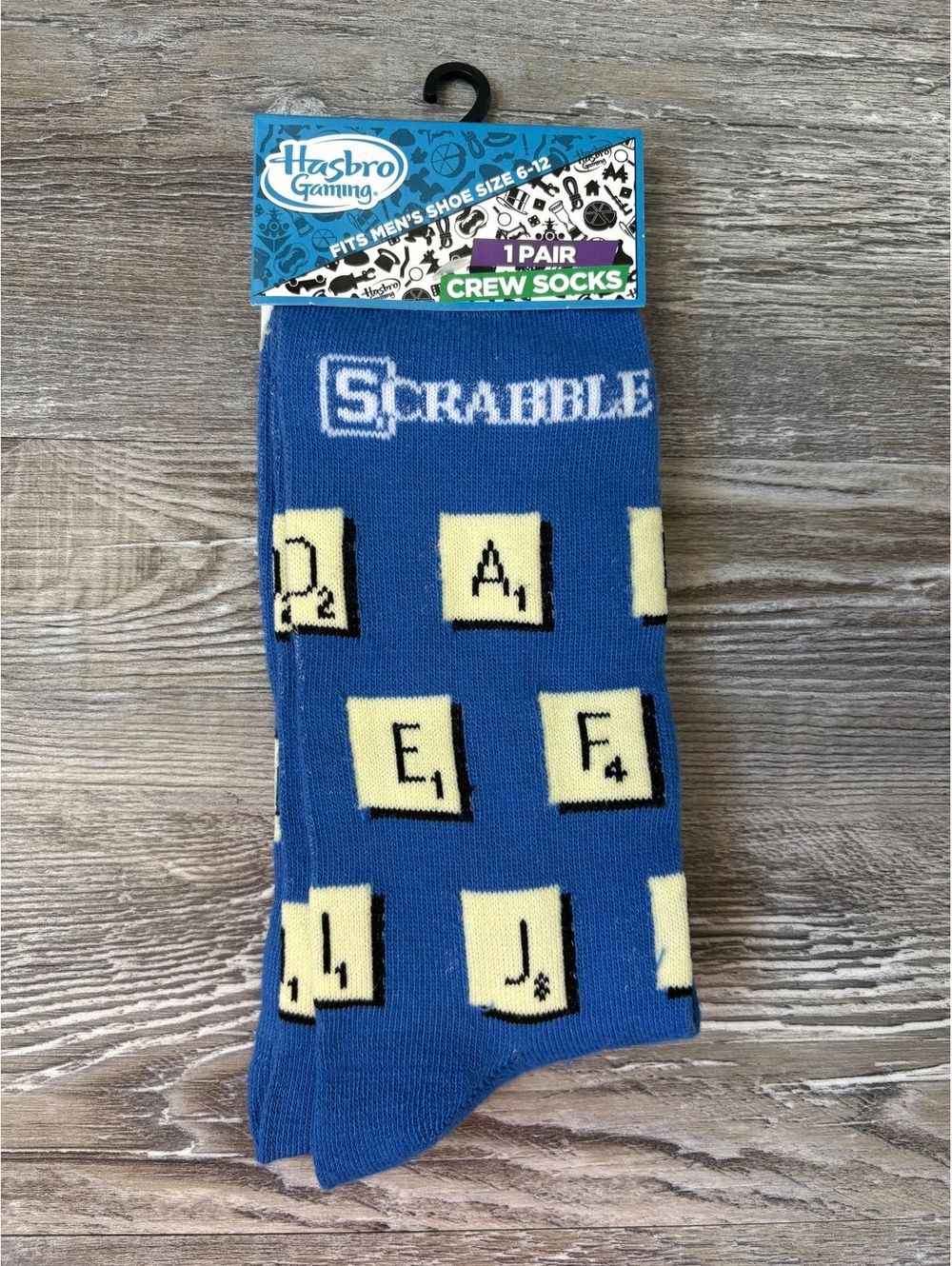 Hasbro Gaming Scrabble Crew Socks – Men’s Shoe Size 6–12 – New